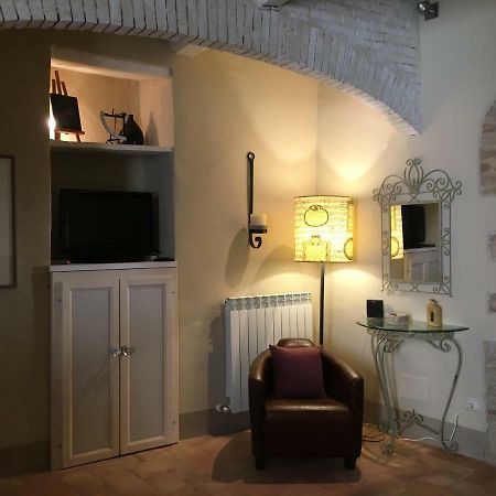 Ferienwohnung Il Rifugio Dell' Artista Todi Exterior foto