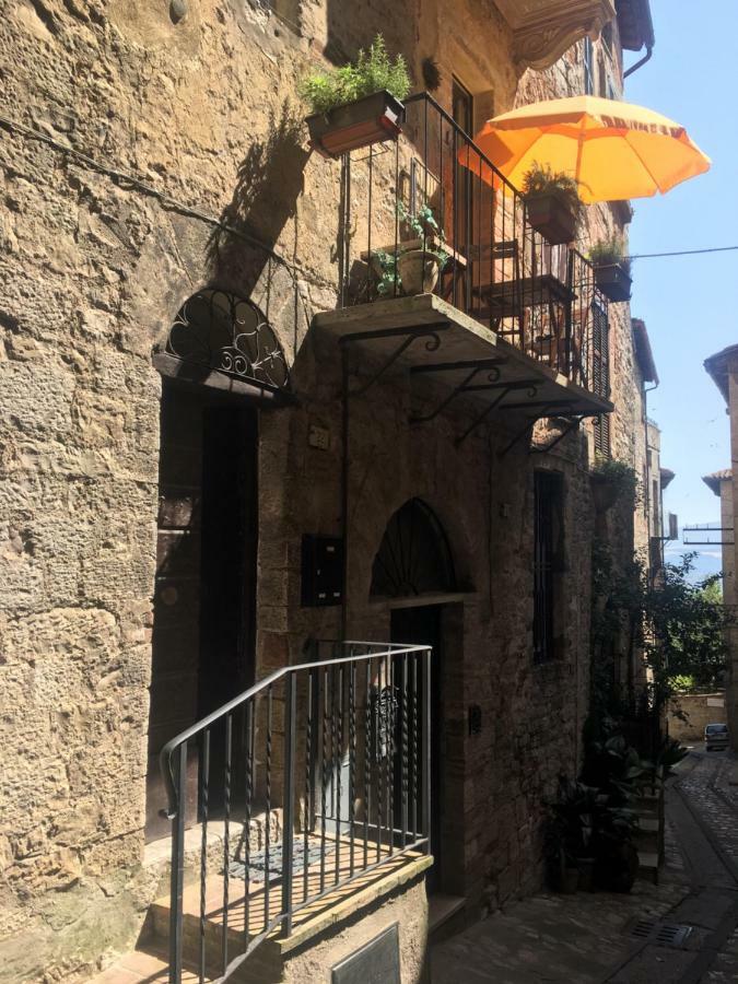 Ferienwohnung Il Rifugio Dell' Artista Todi Exterior foto